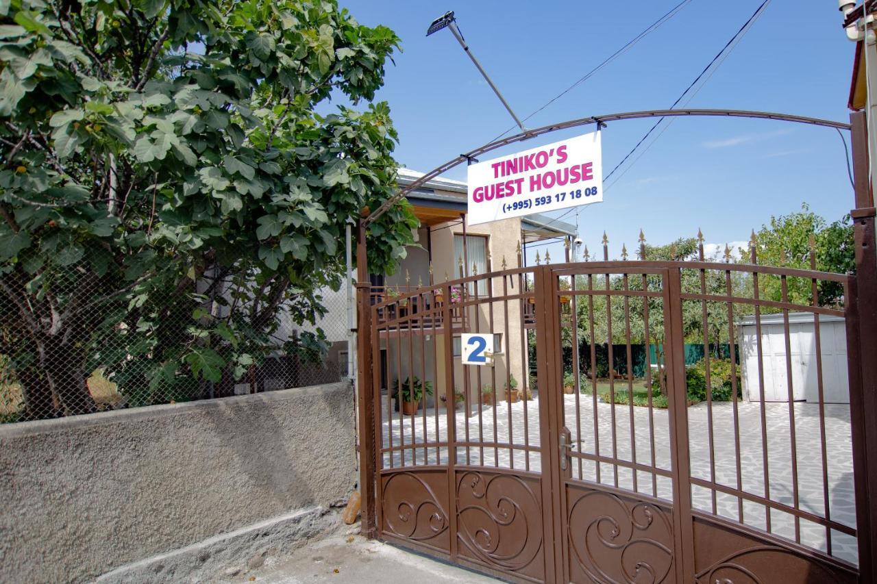 Tinikos Guest House Telavi Kültér fotó