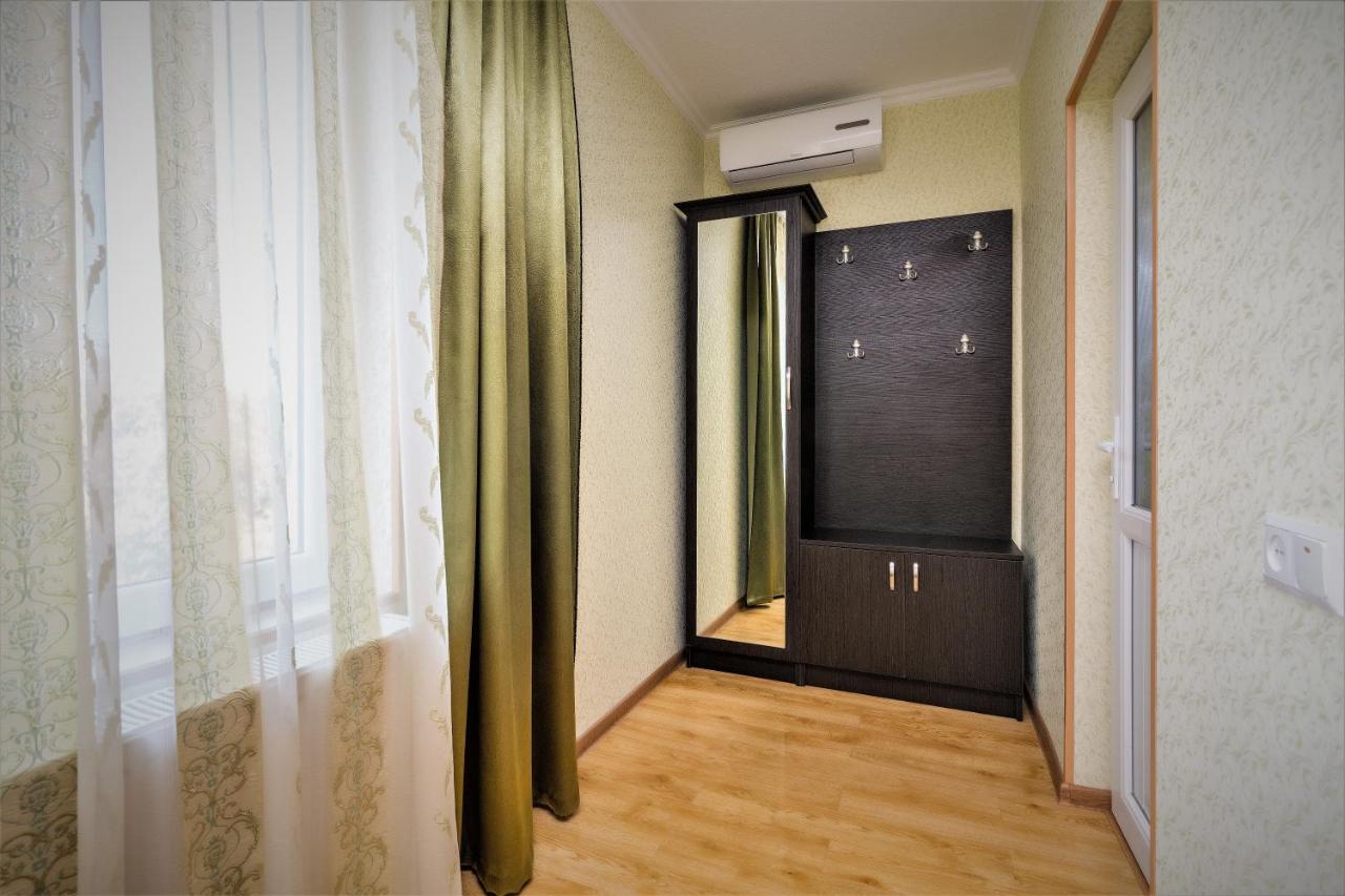Tinikos Guest House Telavi Kültér fotó