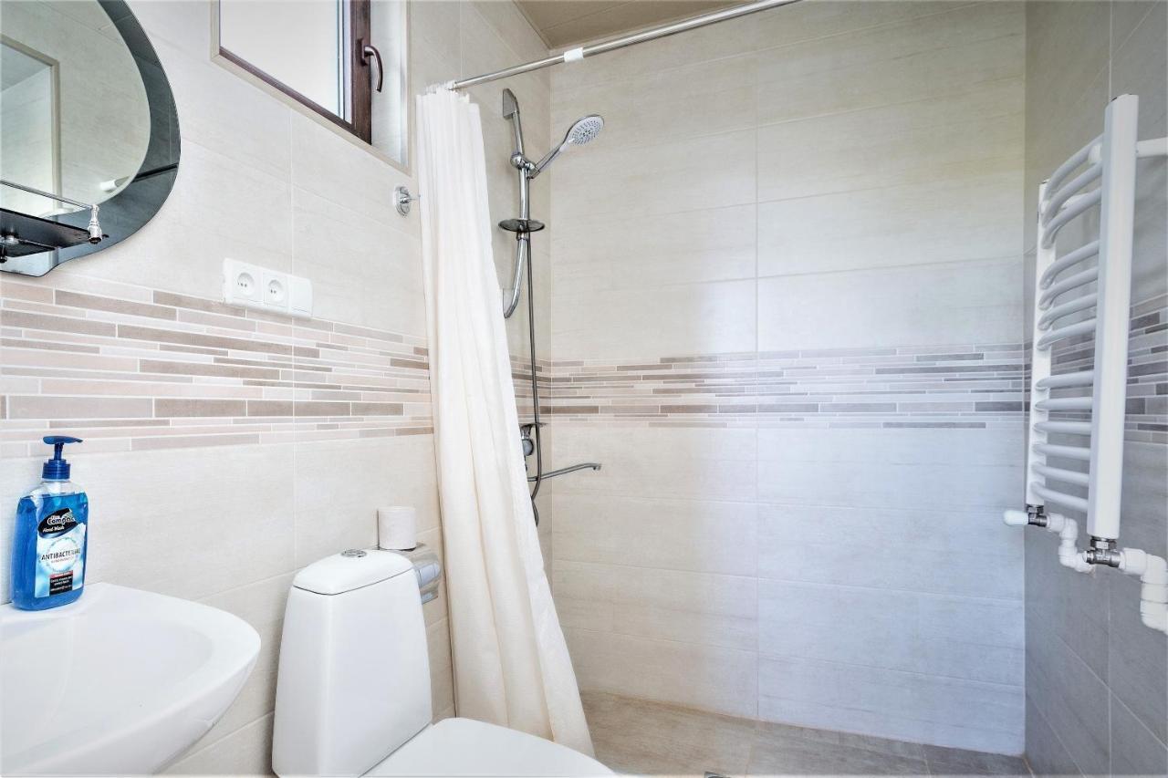 Tinikos Guest House Telavi Kültér fotó